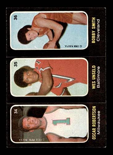 1971 Topps 34 Oscar Robertson/Wes Unseld/Bobby Smith Buck