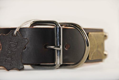 דין וטיילר צווארון הכלבים העתיק - חומרת ניקל - חום - גודל 40 x 1 1/2 רוחב. מתאים לגודל הצוואר 38 אינץ 'עד 42 אינץ'.